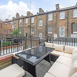 New Stylish 3-Bed Pimlico House Near Big Ben