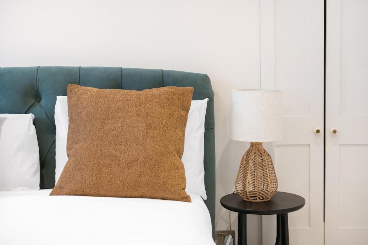 New Stylish 3-bed Pimlico House Near Big Ben Vakantiehuis