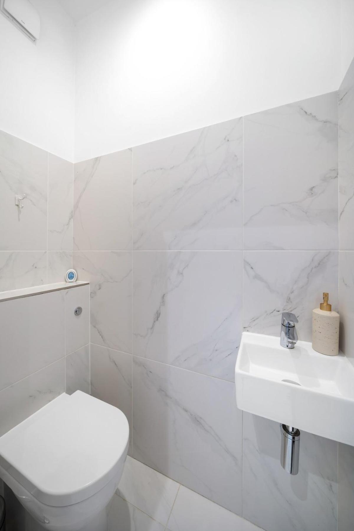 Vakantiehuis New Stylish 3-bed Pimlico House Near Big Ben Londen
