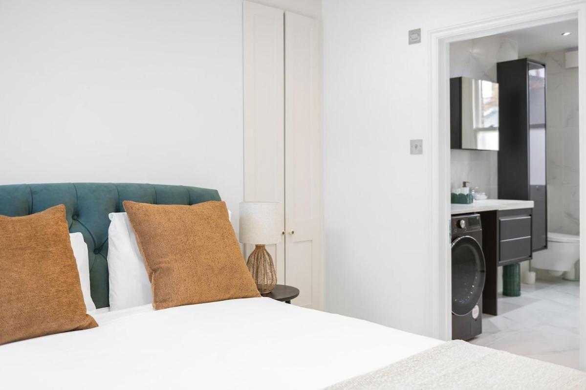 Vakantiehuis New Stylish 3-bed Pimlico House Near Big Ben