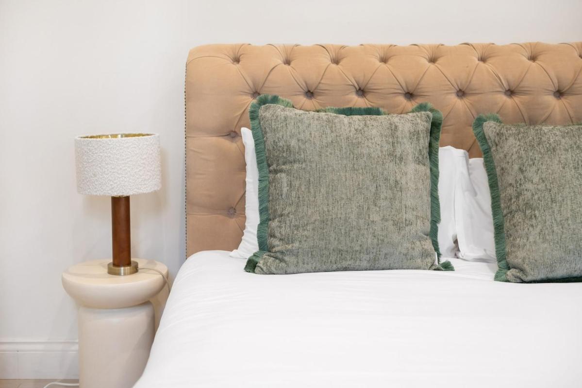 Vakantiehuis New Stylish 3-bed Pimlico House Near Big Ben *